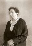 Linde van der Hallina Dirkje 1906-1968 (moeder N.N. van den Ban 1951).jpg